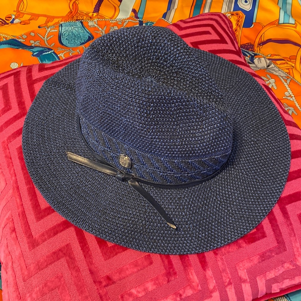 Vince Camuto Navy Blue Hat one Size adjustable string NWOT